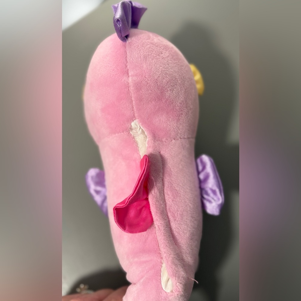 Fisher-Price Soothe & Glow Seahorse – Pink | Musical Plush Night-Light Toy - Picture 6 of 6
